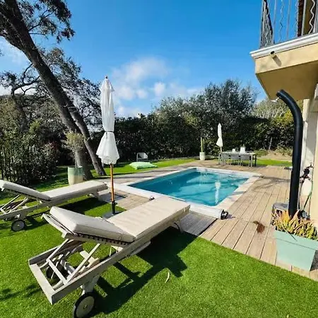 Before Making A Request, Read My Host Profile At Bottom Of Page # Fully Private 3-bedroom Luxury Close To Apartment