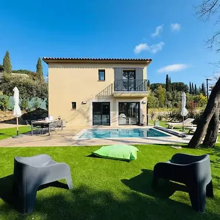 Before Making A Request, Read My Host Profile At Bottom Of Page # Fully Private 3-bedroom Luxury Close To 公寓 *