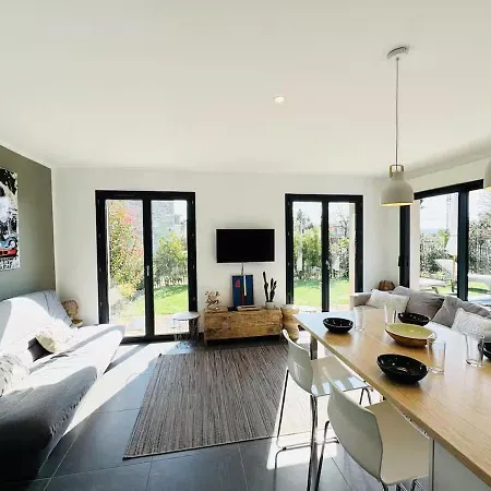 Before Making A Request, Read My Host Profile At Bottom Of Page # Fully Private 3-bedroom Luxury Close To 圣特罗佩
